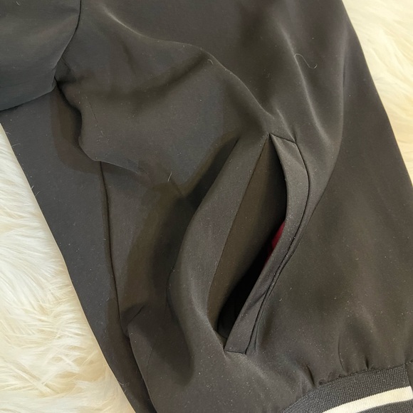 Susan Graver zip front bomber jacket with embroidered roses. Size XXS - Picture 5 of 10